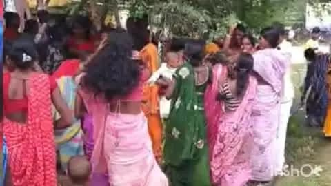कुर्था: कुर्था में अभियान बसेरा फॉर्म जमा करने को लेकर महिलाओं में मारपीट