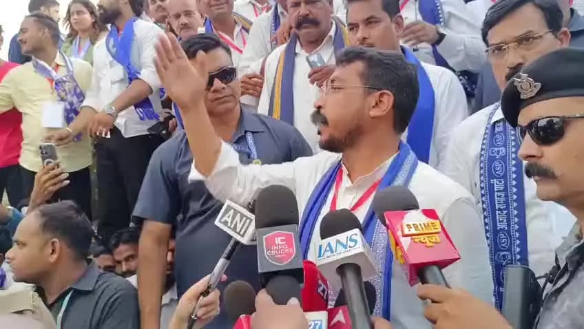 बरेली: बरेली पहुंचे आजाद समाज पार्टी के राष्ट्रीय अध्यक्ष चंद्रशेखर आजाद ने कार्यक्रम के बाद दिया बड़ा बयान