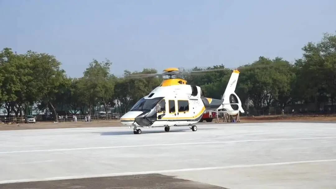 కరీంనగర్: కరీంనగర్ లో సిఎం రేవంత్ రెడ్డికి ఘన స్వాగతం పలికిన మంత్రులు, అధికారులు.