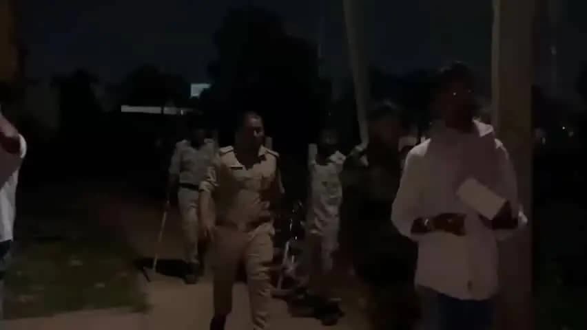 पंडरिया: कवर्धा पुलिस ने सार्वजनिक स्थानों पर शराब पीने वालों के खिलाफ कार्रवाई की, 15 लोगों पर दर्ज हुआ केस
