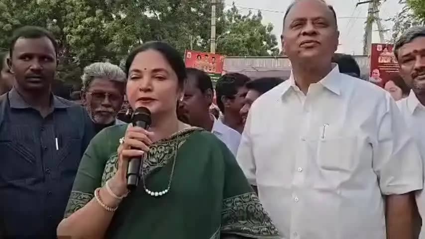 కొవ్వూరు: కోవూరు రూ.10 కోట్లు : ఎమ్మెల్యే వేమిరెడ్డి ప్రశాంతి రెడ్డి