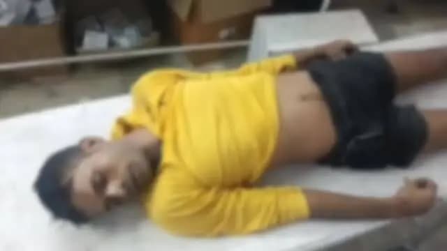 आदित्यपुर गम्हरिया: रामचंद्रपुर के निकट मुख्य मार्ग पर गिरे व्यक्ति को CHC गम्हरिया पहुंचाया गया, चिकित्सकों ने मृत घोषित किया
