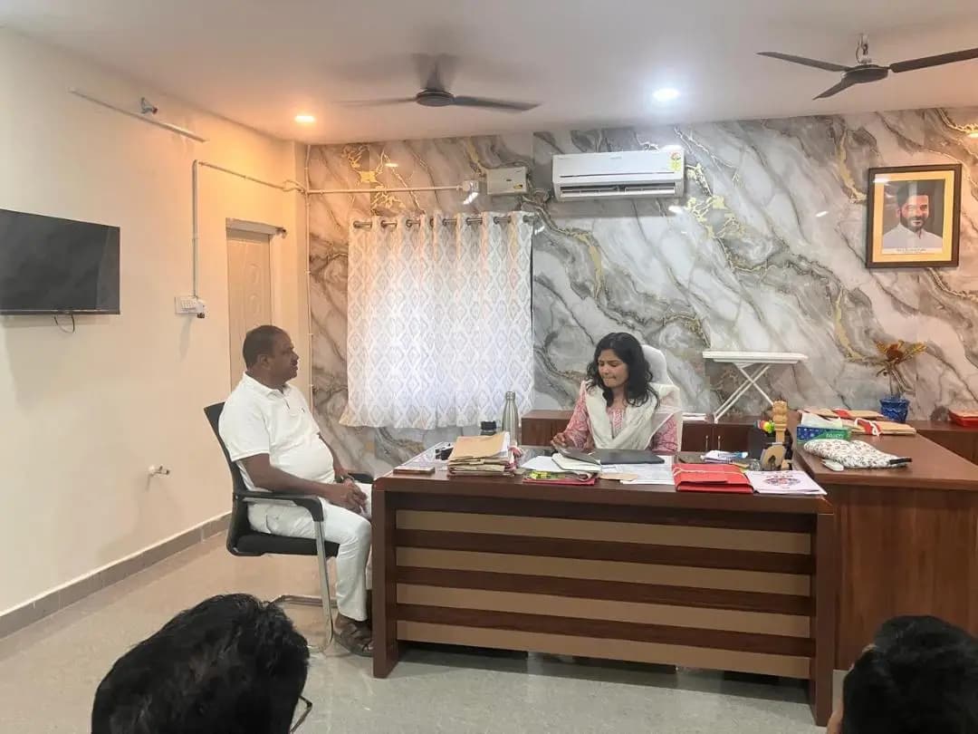నారాయణ్ఖేడ్: నారాయణఖేడ్ ను కరువు ప్రాంతంగా ప్రకటించాలి: సబ్ కలెక్టర్ కు మాజీ ఎమ్మెల్యే వినతి