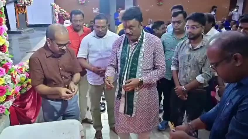 ବରଗଡ: ୨୦୨୬-୨୭ ବର୍ଷ ପାଇଁ ବରିଷ୍ଠ ନାଗରିକ ତୀର୍ଥ ଯାତ୍ରା ଯୋଜନା ଅନ୍ତର୍ଗତ 'ଶ୍ରୀ ଜଗନ୍ନାଥ ଦର୍ଶନ ଯୋଜନା'ର ଆନୁଷ୍ଠାନିକ ଶୁଭାରମ୍ଭ ହୋଇଯାଇଛି।