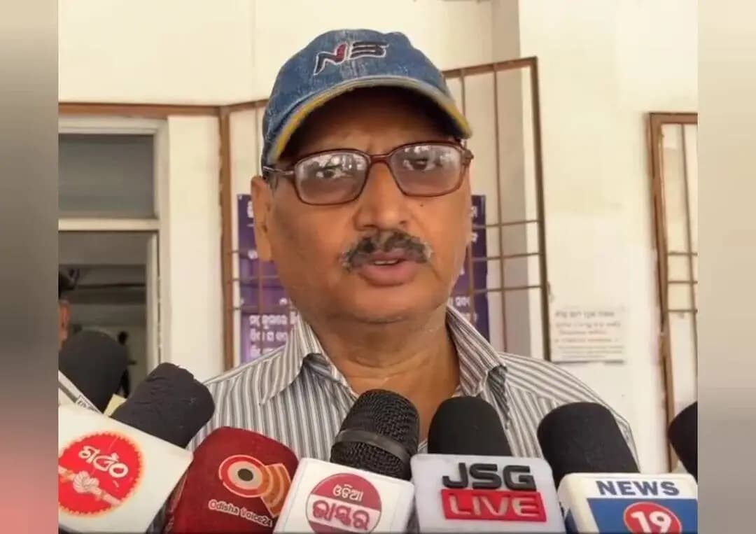 ଝାରସୁଗୁଡା: ଭୁର୍କାମୁଣ୍ଡା-ଶ୍ରୀପୁରା ଚାଷୀଙ୍କ ଚେତାବନୀ: ସମାଧାନ ନହେଲେ ଶିଳ୍ପ ଗେଟ୍ ସମ୍ମୁଖରେ ଆନ୍ଦୋଳନ