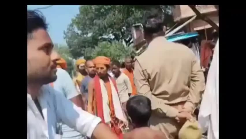 मंझनपुर: गुवारा में गिरफ्तार किए गए तीन साधू, महिलाओं और बच्चों को घर में अकेले देखकर करते थे ठगी