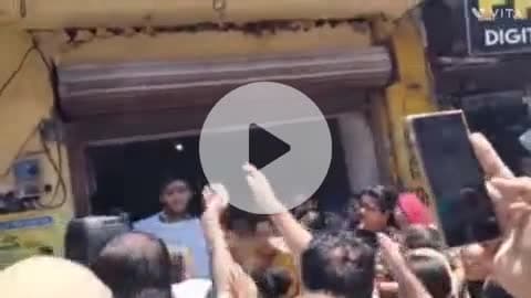 नारायणगढ़: शहजादपुर माजरा: प्रशासनिक कार्रवाई से नाराज़ सरपंच नेहा शर्मा ने आत्मदाह का प्रयास किया, पुलिस ने किया गिरफ्तार