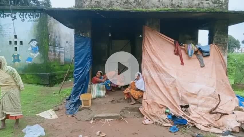 रायडीह:इलाज की अभाव में पति की मौत, रहने के लिए घर नहीं#जन_समस्या