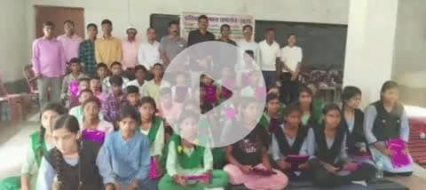 पटमदा: बुद्धिजीवी मंच ने पटमदा में प्रतिभावान बच्चों को किया सम्मानित