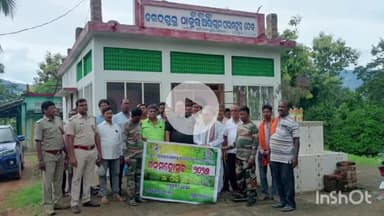 ଜରଡା: ଉଲୁମା ଆଶ୍ରମରେ ଚାରା ରୋପଣ କଲେ ପୂର୍ବତନ ବାଚସ୍ପତି ଚିନ୍ତାମଣି।