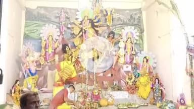 পটাশপুর ১: পাহাড়পুর সার্বজনীন দুর্গোৎসব সমিতির দুর্গোৎসবে আজ উপস্থিত পঞ্চায়েতের সমিতির সহ সভাপতি পীযুষ কান্তি পণ্ডা