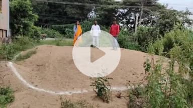 అశ్వాపురం: చింతిరాల అడ్డ రోడ్డు వద్ద అక్రమంగా నిలువ ఉంచిన ఇసుక స్టాక్ పాయింట్ ను సీజ్ చేసిన రెవెన్యూ అధికారులు