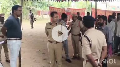 ఎల్కతుర్తి: కేశవపూర్ లో ఏర్పాటు చేసిన స్థానిక సంస్థల ఎన్నికల నామినేషన్ క్లస్టర్ను సందర్శించి అధికారులను వివరాలు తెలుసుకున్న సిపి
