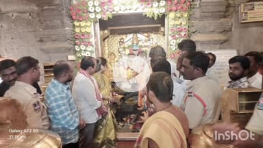 ఐనవోలు: అయినవోలు మల్లికార్జున స్వామి వారిని దర్శించుకున్న కూడా చైర్మన్ వెంకట్ రామ్ రెడ్డి