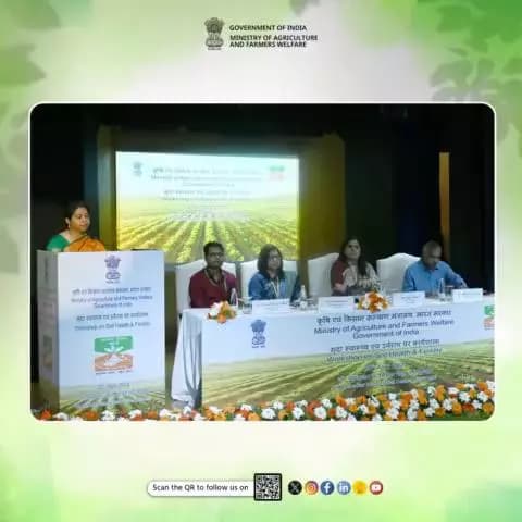 A workshop on #SoilHealth and #Fertility was organised on 25.04.2024 at Dr Ambedkar International Centre, New Delhi under the Chairpersonship of Dr Yogita Rana, Joint Secretary INM, DA&FW with all the State #Agri Depts, SLUSI, NBSS-LUP.