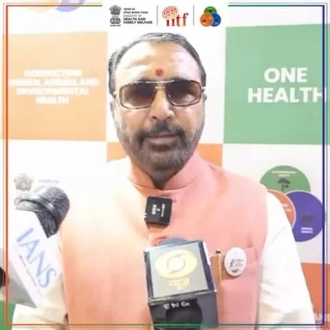 श्री @mpprataprao, राज्य मंत्री, स्वास्थ्य एवं परिवार कल्याण तथा आयुष मंत्रालय (स्वतंत्र प्रभार), भारत सरकार आज #IITF2024 के हेल्थ पवेलियन पर।
#OneHealth