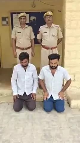 जिला पुलिस अधीक्षक जैसलमेर अभिषेक शिवहरे के निकटतम निर्देशन में, जिला विशेष टीम की मादक पदार्थ तस्करों के खिलाफ बड़ी कार्यवाही, पुलिस थाना सांगड़ द्वारा मादक पदार्थों की तस्करी करने वालो के विरूद्ध कार्यवाही कर अवैध मादक पदार्थ 23 किलो 508 ग्