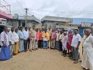 సీసీ కెమెరాల నిఘానిడలో వెంకట్రావుపేట గ్రామం, మొట్టమొదటిగా సోలార్ సిస్టంతో ఏర్పాటు చేసిన సీసీ కెమెరాలు ప్రారంభించిన తొగుట సిఐ లతీఫ్, ఎస్ఐ రవికాంత్ రావు.