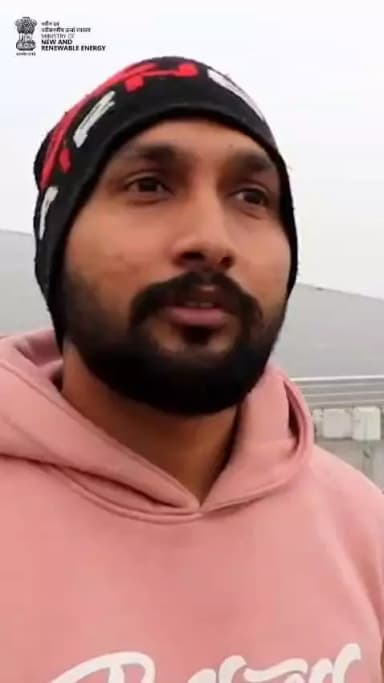 सोलर पैनल लगाओ, पर्यावरण बचाओ