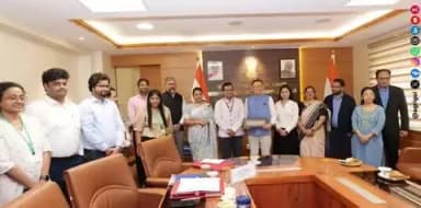 Meeting on “Sharing India’s Experience in Crop Insurance” held at Krishi Bhawan with delegates from Bolivia & Ecuador. #PMFBY