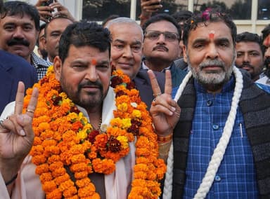 पूरी तरह पूर्व पदाधिकारियों के नियंत्रण में था नवनिर्वाचित WFI: निलंबन पर सरकार #कुश्ती #खेल